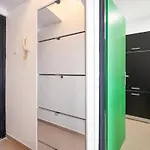 Cozy Apartment In Pula Διαμέρισμα *