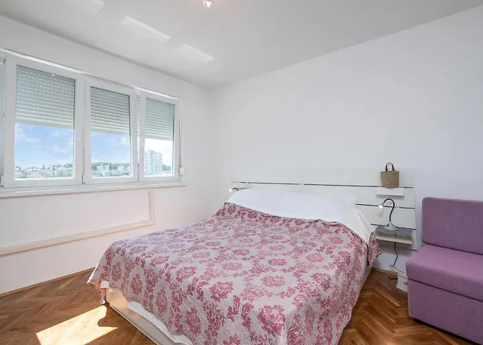 1 Bedroom Lovely In Apartmán Pula